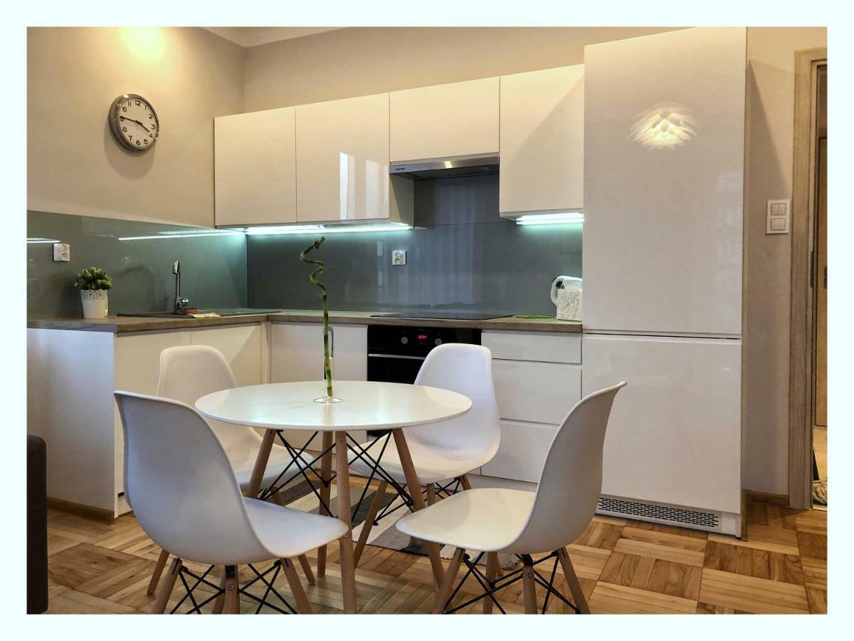 Apartament Przy Ratuszu Rzeszow Bagian luar foto
