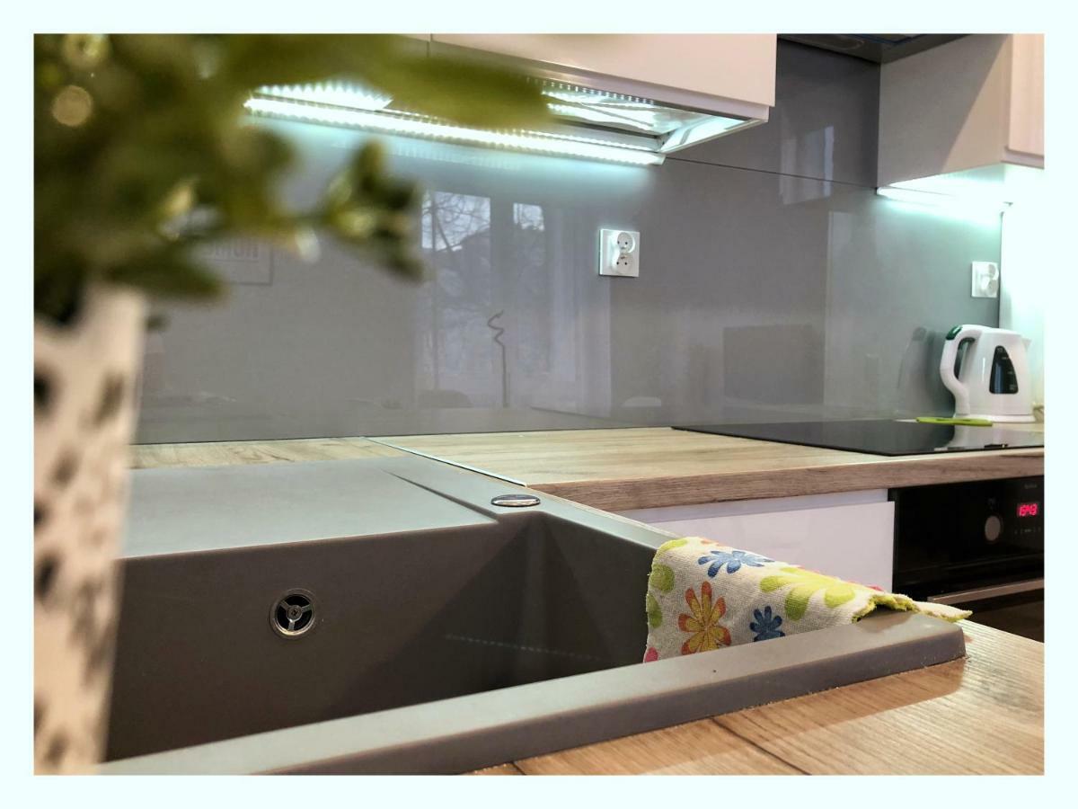 Apartament Przy Ratuszu Rzeszow Bagian luar foto